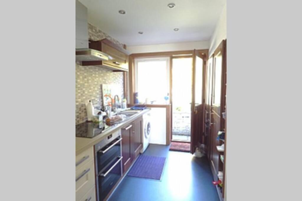 فيلا Sunny House With Views To Edinburgh Skyline المظهر الخارجي الصورة